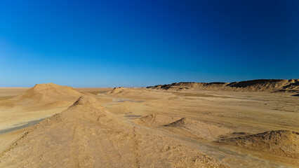 Il deserto del Sahara nella regione di Tezeur le località di Ong Jmal e il villaggio di Star Wars. Tunisia Nord Africa