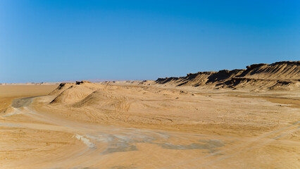 Il deserto del Sahara nella regione di Tezeur le località di Ong Jmal e il villaggio di Star Wars. Tunisia Nord Africa