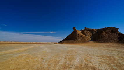 Il deserto del Sahara nella regione di Tezeur le località di Ong Jmal . Tunisia Nord Africa © anghifoto
