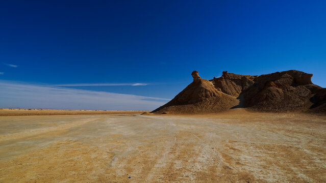 Il deserto del Sahara nella regione di Tezeur le localit&agrave; di Ong Jmal . Tunisia Nord Africa