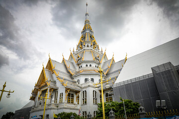 Chachoengsao, Thailand - August 28, 2024: Wat Sothon Wararam Worawihan is the place where "Luang Pho Phutthasothon" is enshrined, a symbol of the city, located on the banks of the Bang Pakong River.