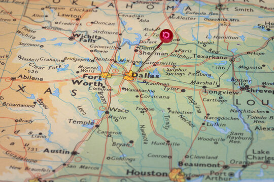 Colorful tourist location map showing state capital Dallas, Texas, US, U.S.A, United State