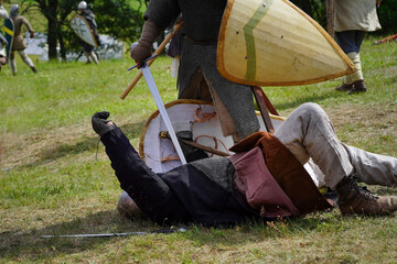 Conquering a hillfort in early middle ages.