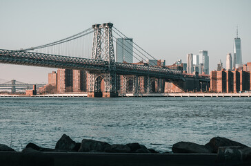 New York, USA: Manhattan bridge