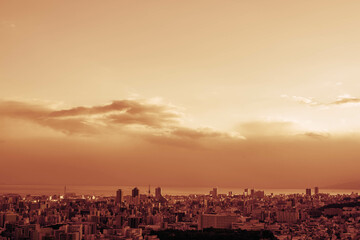 夕暮れ時の神戸市街地と海　ビーナスブリッジより撮影