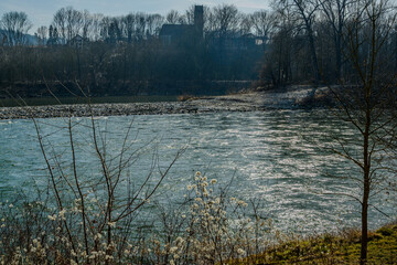 Wanderung an der renaturierten Isar nahe Landau