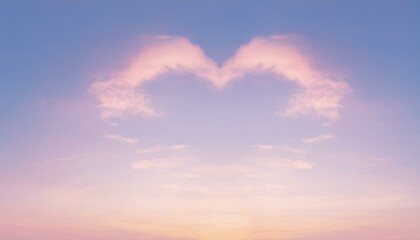 Obraz premium 파스텔 톤의 하늘, 구름이 자연스럽게 하트 모양을 이루고 있으며 따뜻한 석양이 이를 부드럽게 물들이고 있다