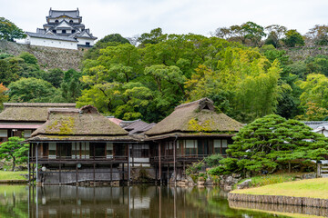 名勝玄宮園と彦根城