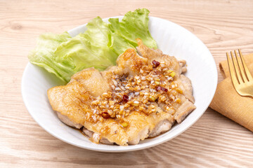 鶏ももソテーねぎソース
