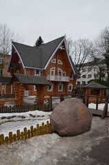 Камень желаний у терема Снегурочки