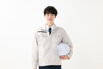 作業服を着た男性　ヘルメット　作業員