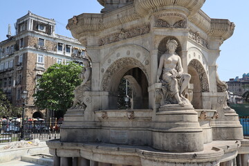 Obraz premium インド ムンバイ オーバル・メイダン 噴水