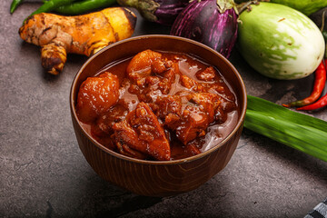 Indian cuisine - spicy chicken vindaloo