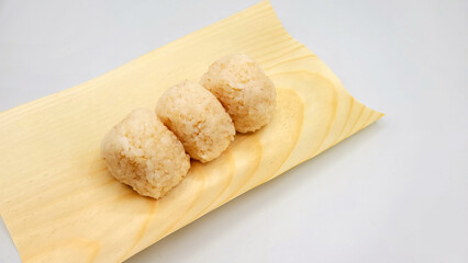 日本の手作りおむすび・おにぎり／Japanese handmade rice balls／일본의 수제 기저귀 · 주먹밥