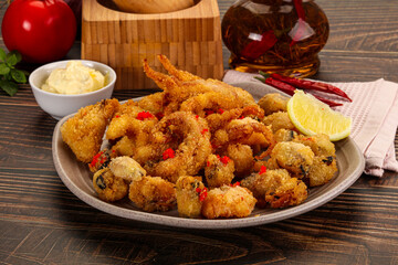 Fritto misto - deep fried seafood mix