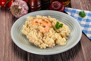 Gourmet risotto with prawn and cheese