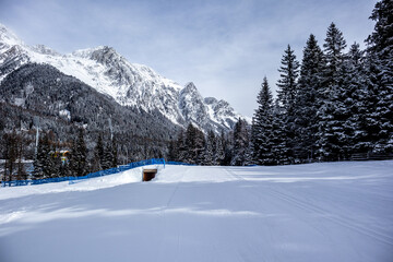 Eine Runde Langlaufen in der Südtirol-Arena von Antholz im wunderschönen Antholzer Tal -...