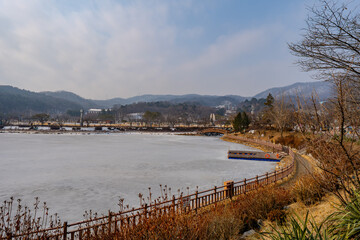 韓国　利川市　雪峰公園の風景
