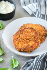 Spicy Carrot Burgers 
