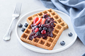 Sweet berries waffle 