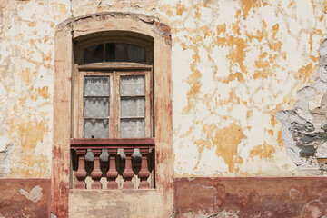 Balc&oacute;n de casa antigua en Asturias, Espa&ntilde;a