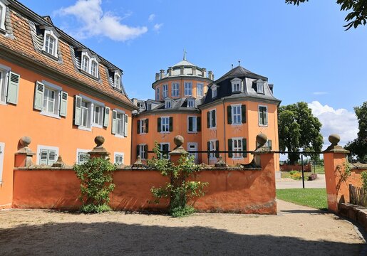 Blick auf die Eremitage in Wagh&auml;usel