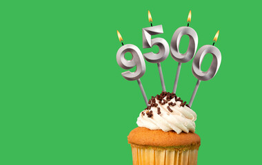 Number of followers or likes - Candle number 9500.