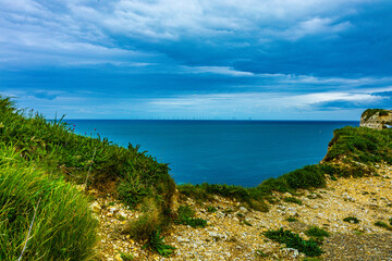 Majestic Views of Elephant Rock and Beach in Étretat, France – A Natural Marvel by the Sea
