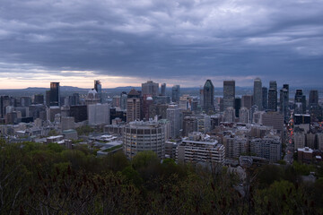 Obraz premium Wide angle of Montreal sky line 