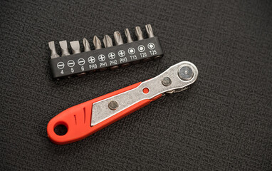 11-Piece Mini Ratchet Wrench Set with Screwdriver Bits - Steel Material, 36-Teeth Gear,...