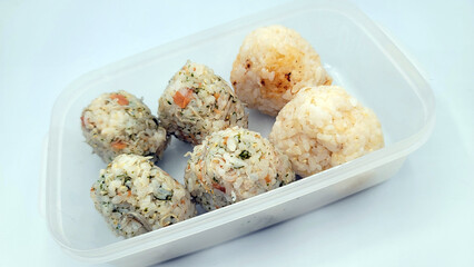 おむすびのお弁当・Rice ball lunch box・기저귀의 도시락