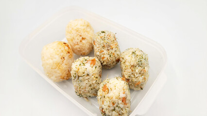 おむすびのお弁当・Rice ball lunch box・기저귀의 도시락