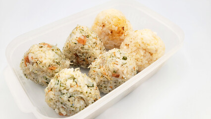 おむすびのお弁当・Rice ball lunch box・기저귀의 도시락