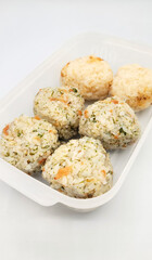 おむすびのお弁当・Rice ball lunch box・기저귀의 도시락