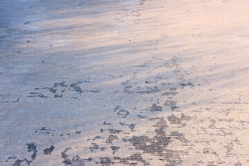 traces on snow