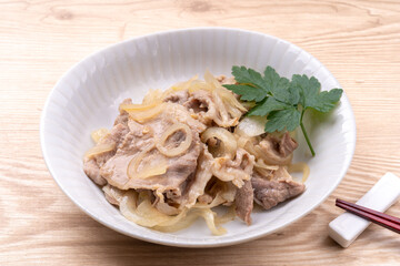 豚肉塩レモン炒め