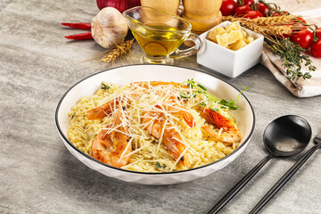 Italian pasta Orzo with prawn