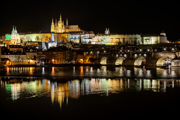 Fototapeta premium Mala Strana Over The Vltava River At Night