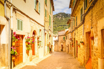 Obraz premium street in old town of Valdemossa, Majorca, Spain