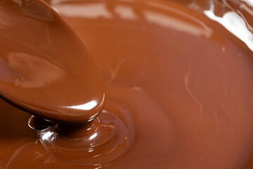 Luxurious Melted Chocolate Sauce with Rich and Deep Cocoa Flavor