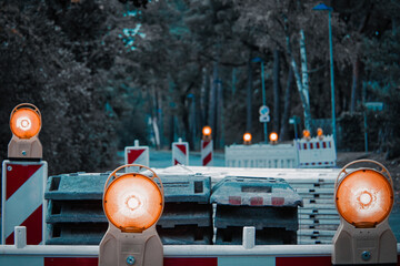 Construction site warning lamp