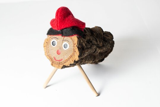 Catalan Christmas log figure