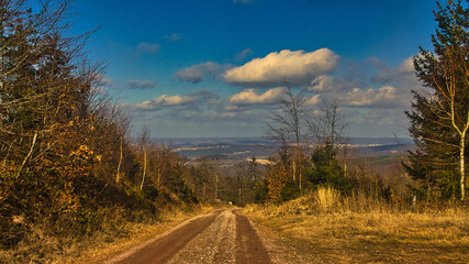 Der Aschof bei Ruhla mit der Aussicht zu den H&ouml;rselbergen.