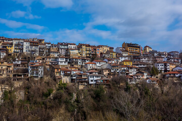Obraz premium Panorama view of the stunning historic town of Veliko Tarnovo, Bulgaria