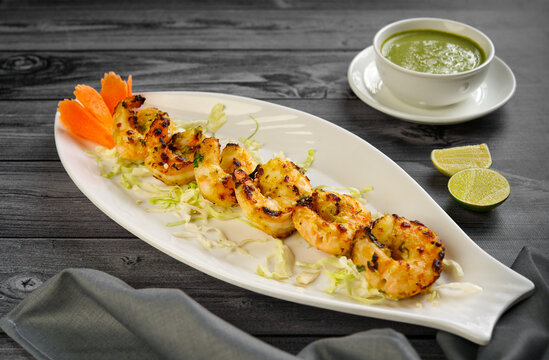 Lasuni Jhinga (Tandoori Prawns)