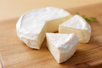 カマンベールチーズ　Camembert cheese