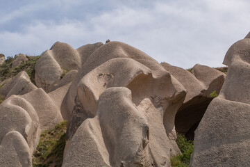 Cappadocia’s colorful rock formations, shaped by wind and water erosion, create a surreal landscape. Layers of volcanic rock reveal history, while valleys and cliffs form an awe-inspiring natural wond
