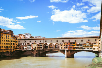 ponte vecchio in florence italy
