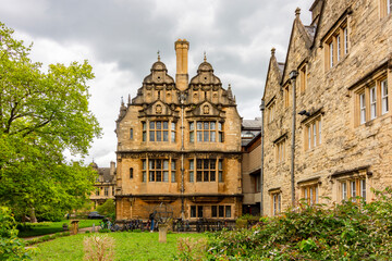 Obraz premium Medieval architecture of Oxford town near Broad street, UK