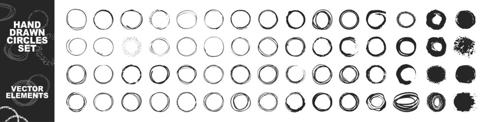 Circle line sketch icon set in hand drawn style isolated on transparent. Ink hand drawn paint brush circle. Logo, label design element vector illustration